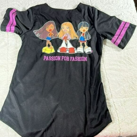 Bratz Baseball Jersey size Medium Bratz Doll Jersey NEW~  purple ~ Cartoon Bratz - Picture 16 of 16